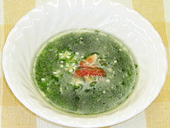 オクラとモロヘイヤの中華風冷しスープ