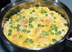 高野豆腐とえん豆の卵とじ