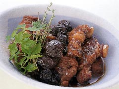 豚肉のプラム煮