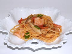 ベーコンとしめじのパスタ