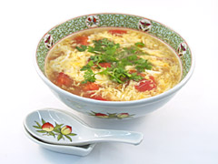 卵とトマトの酢辣湯（スワンラータン）