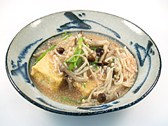揚げ豆腐のたっぷりきのこあんかけ