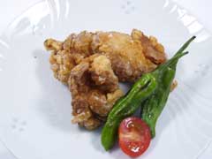 鶏のから揚げ