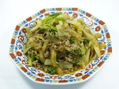 豚ミンチとセロリの炒め物