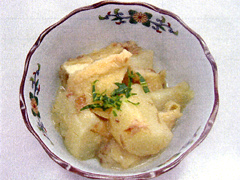 じゃがいもと大根のみそ煮