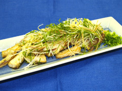 アジの唐揚げ薬味のせ