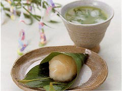 くずもち（梅酒入り）