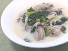 小松菜とカキのクリーム煮