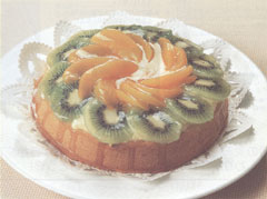 フルーツカスタードケーキ