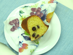 ヨーグルトレーズンケーキ