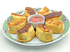 パリパリ油揚げ餃子の梅ソース