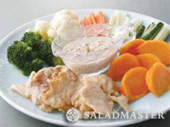 ささみチップと野菜のサラダ